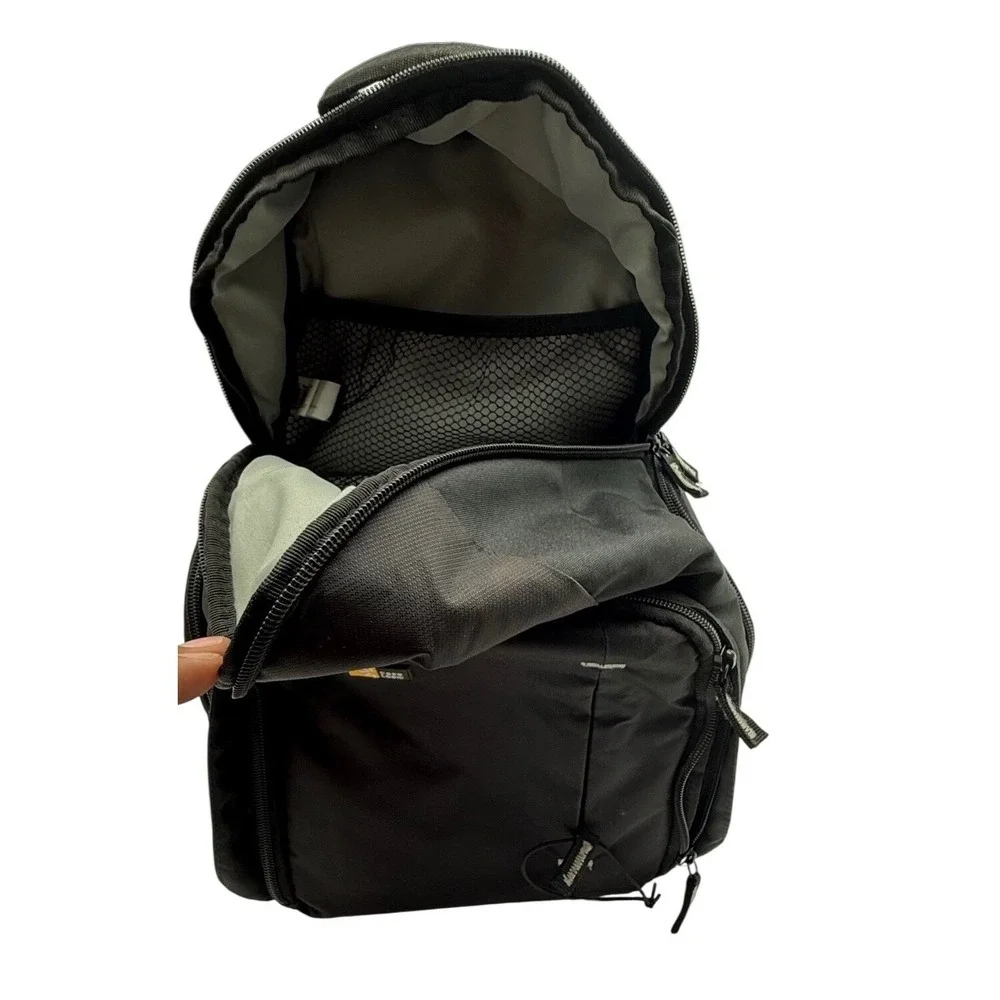 Case Logic Black Sling Camera Backpack DSLR Tech Bag Side Access Padded 05/19/SS